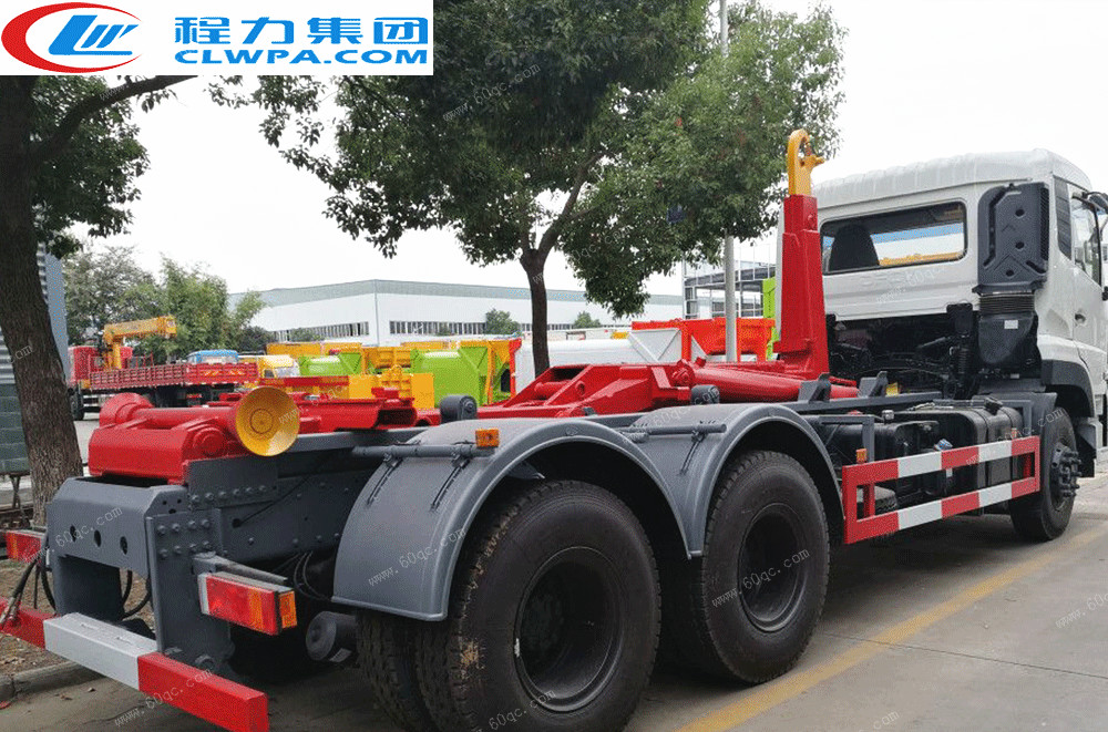 國(guó)五東風(fēng)天龍后雙橋車廂可卸式垃圾車 國(guó)五東風(fēng)天龍后雙橋車廂可卸式垃圾車