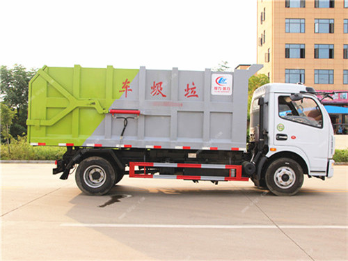 國(guó)五東風(fēng)凱普特掛桶對(duì)接式垃圾車 國(guó)五東風(fēng)凱普特掛桶對(duì)接式垃圾車