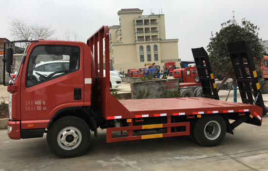 【國(guó)五 上藍(lán)牌】凱馬平板車 【國(guó)五 上藍(lán)牌】凱馬平板車