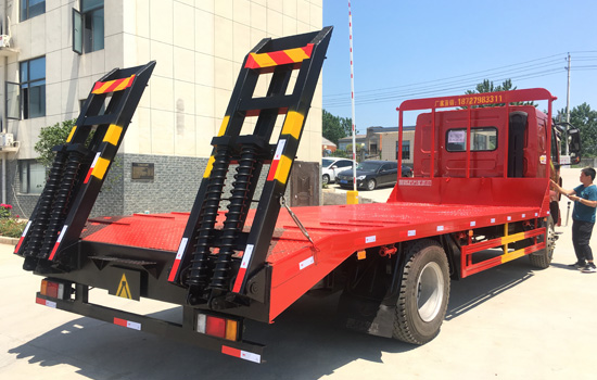 【國五】柳汽單橋平板運輸車 【國五】柳汽單橋平板運輸車