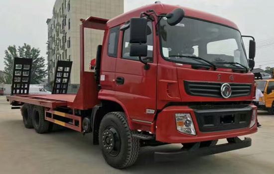 【國(guó)五】東風(fēng)后八輪挖機(jī)平板車