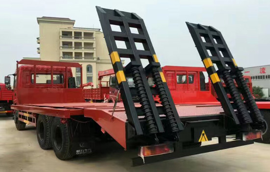 【國(guó)五】東風(fēng)后八輪挖機(jī)平板車 【國(guó)五】東風(fēng)后八輪挖機(jī)平板車