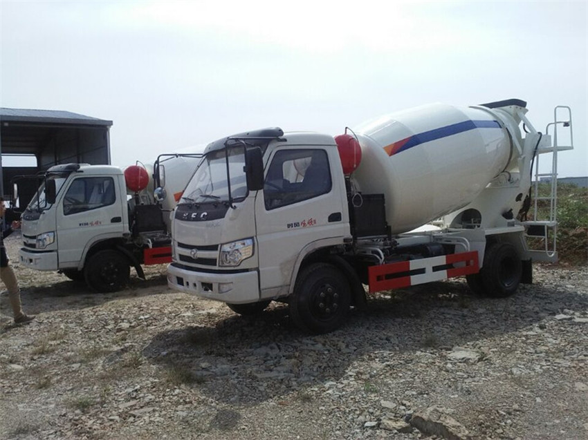 時(shí)風(fēng)3-3.5方攪拌車