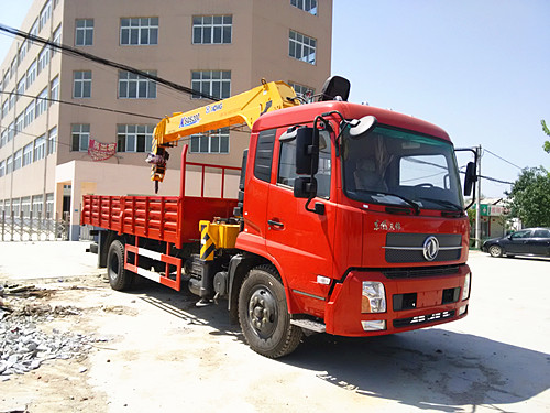 東風(fēng)天錦國(guó)五徐工6.3噸隨車吊