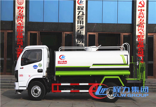 東風(fēng)多利卡國(guó)六5噸灑水車(chē)