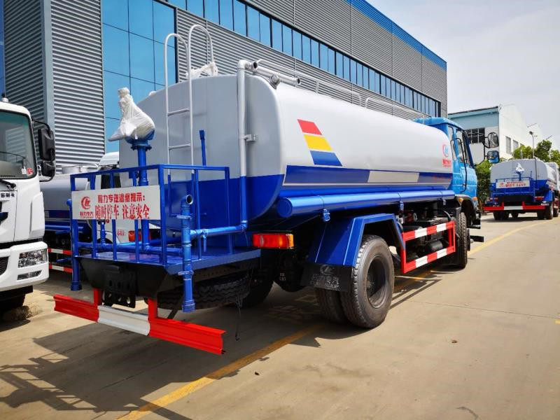 東風(fēng)145/153灑水車(chē)