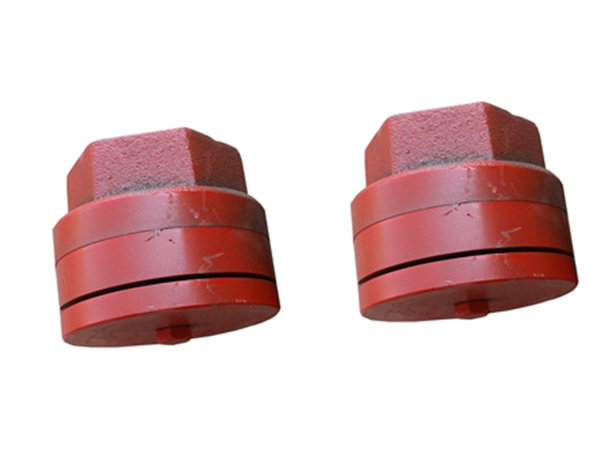 灑水砣，灑水車(chē)后灑噴頭