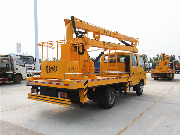 國五慶鈴五十鈴雙排座高空作業(yè)車