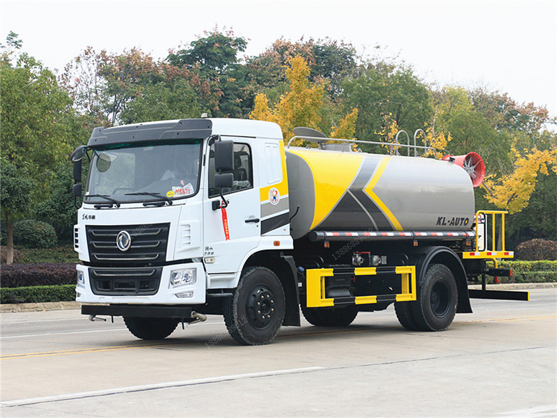 東風(fēng)華神F5霧炮車(chē)