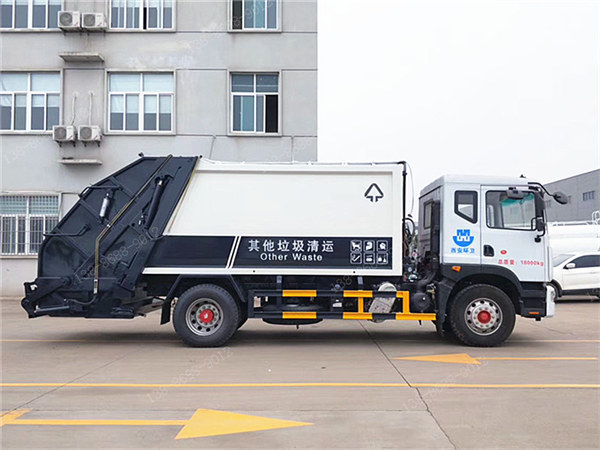 國六東風(fēng)多利卡D9壓縮垃圾車
