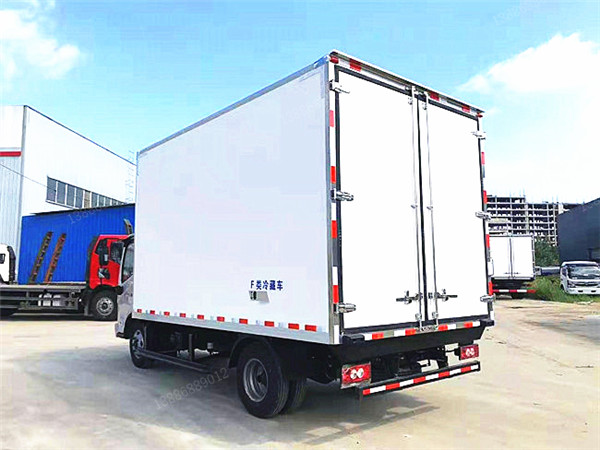 福田奧鈴速運(yùn)國(guó)六冷藏車 福田奧鈴速運(yùn)國(guó)六冷藏車